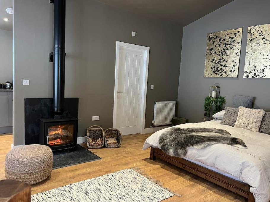 Villa Quirky, Luxury Hideaway à Llanbrynmair Extérieur photo