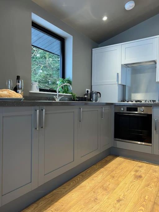 Villa Quirky, Luxury Hideaway à Llanbrynmair Extérieur photo